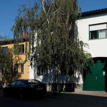 Weingut & Gaestezimmer Nekowitsch Illmitz Exterior foto